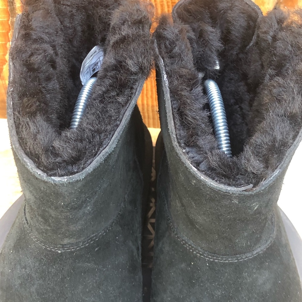 Koolaburra by UGG Jaelyn Mini Winter Casual Black Women’s Boots Size 9 Like New - Picture 10 of 12